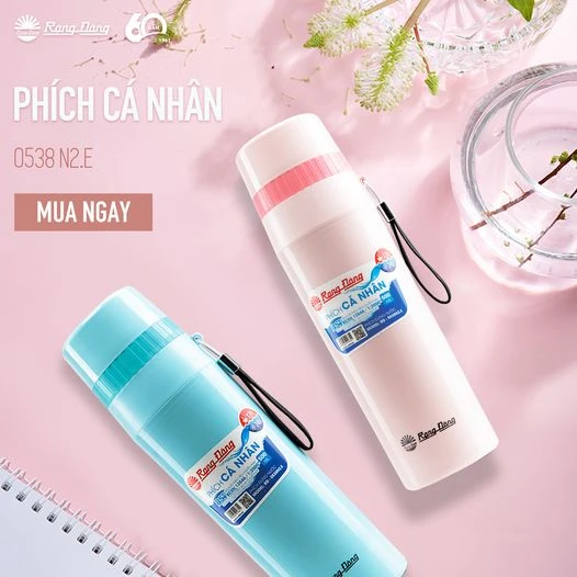 Phích nước cầm tay Rạng Đông với nhiều màu sắc tươi sáng